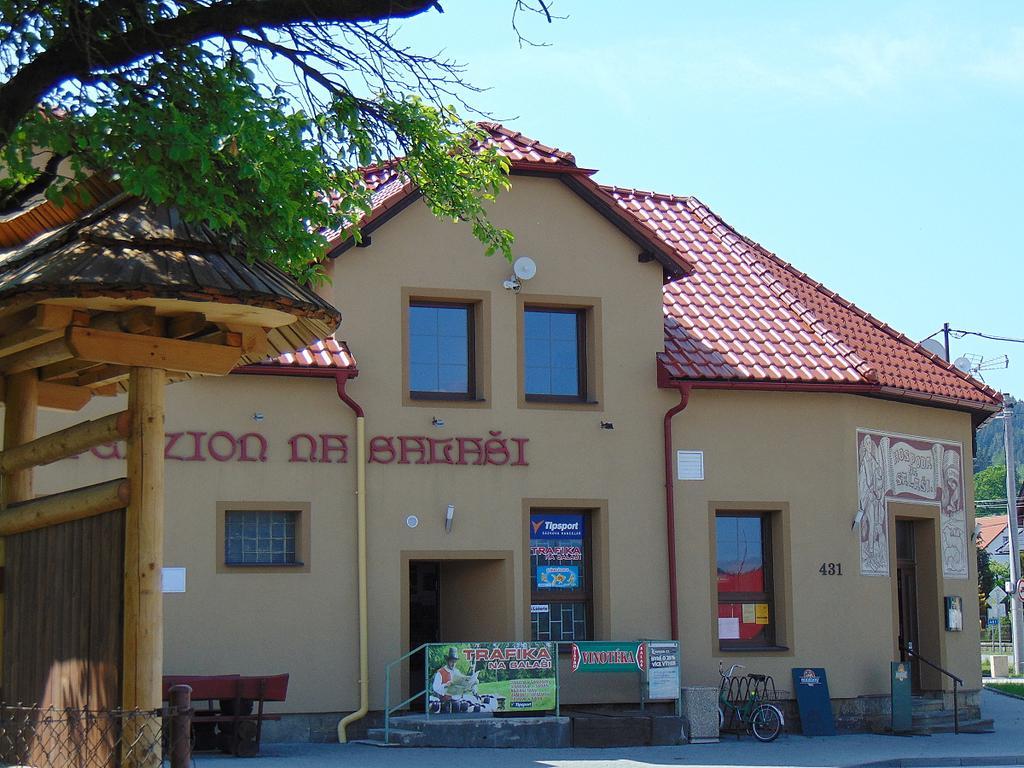 Penzion A Restaurace Na Salasi Hutisko Exterior photo