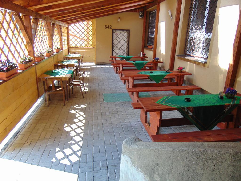 Penzion A Restaurace Na Salasi Hutisko Exterior photo